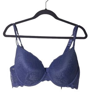 Kiss & Tell SZ 42D Purple lace bra